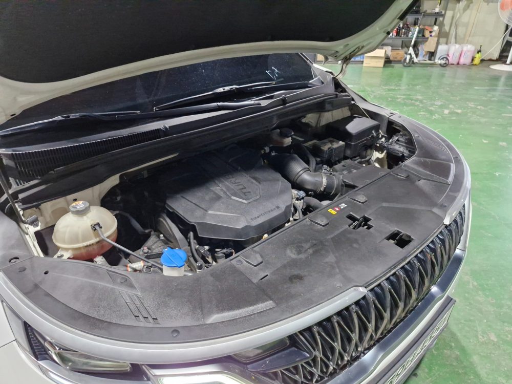 KIA CARNIVAL 2022 – 2.2CC Turbo Diesel /  9 Pasajeros / 4×2 / Prestige - Imagen 9