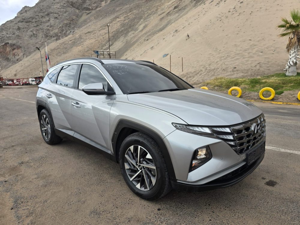 HYUNDAI TUCSON 2022 – 2.0CC Turbo Diesel / 5 Pasajeros / 4×2 - Imagen 13