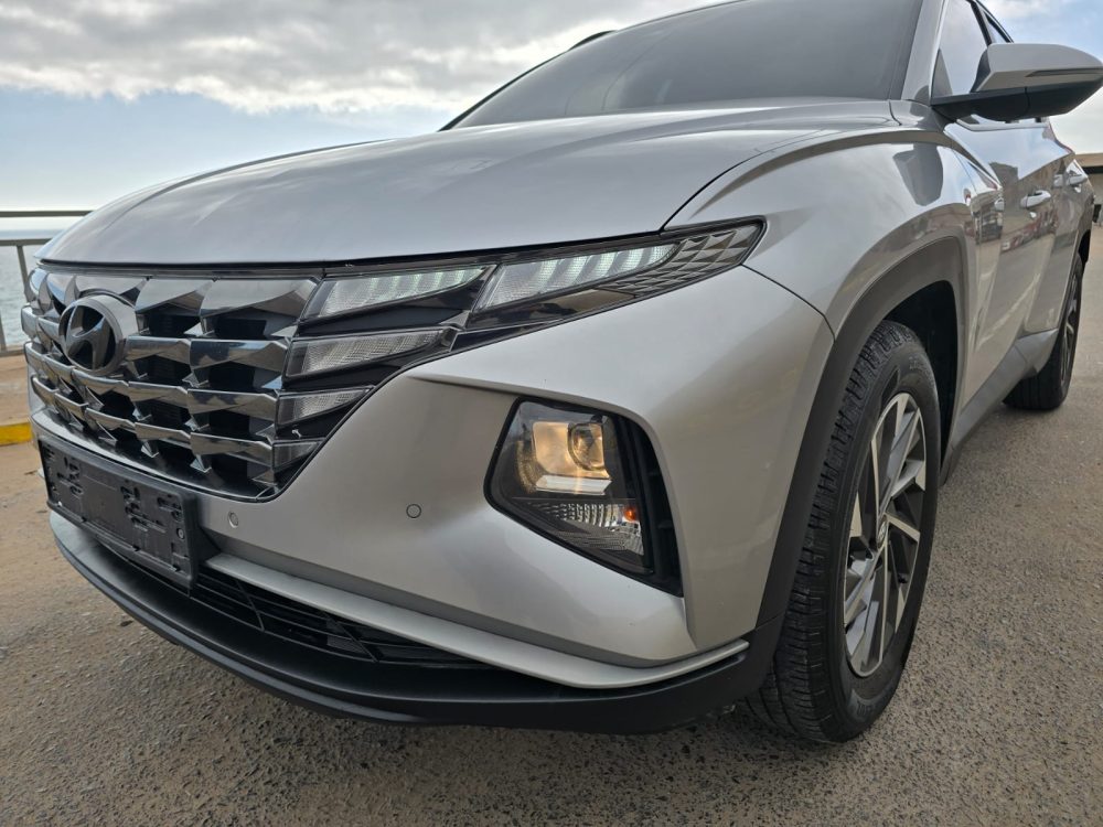 HYUNDAI TUCSON 2022 – 2.0CC Turbo Diesel / 5 Pasajeros / 4×2 - Imagen 17