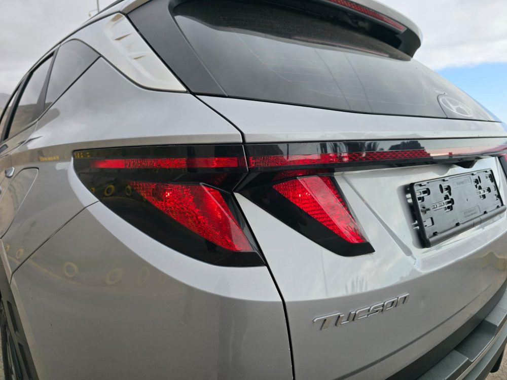 HYUNDAI TUCSON 2022 – 2.0CC Turbo Diesel / 5 Pasajeros / 4×2 - Imagen 16