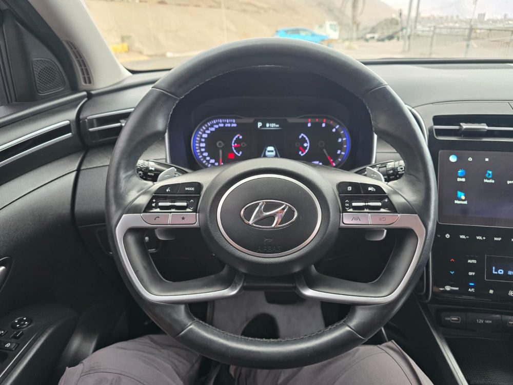 HYUNDAI TUCSON 2022 – 2.0CC Turbo Diesel / 5 Pasajeros / 4×2 - Imagen 25