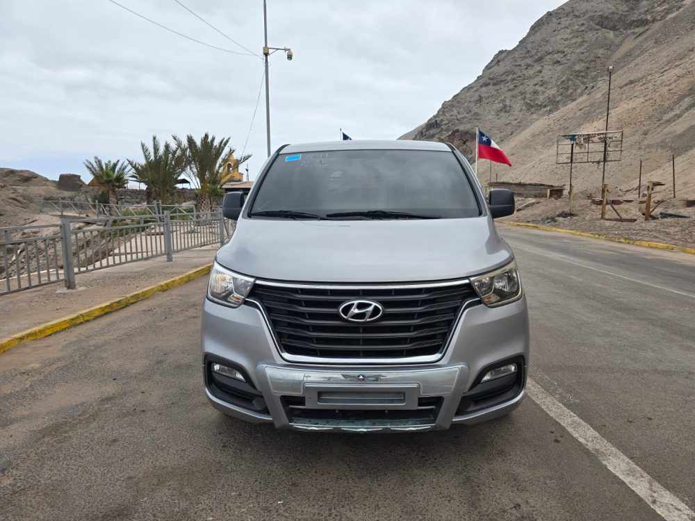 HYUNDAI GRAND STAREX 2019 – 2.5cc Turbo Diesel / 5 Pasajeros / 4×2 / Automático-Secuencial - Imagen 8