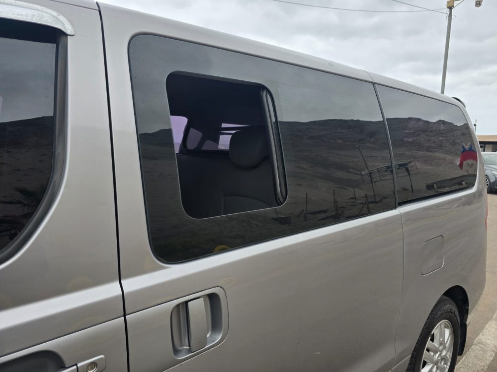 HYUNDAI GRAND STAREX 2019 – 2.5cc Turbo Diesel / 5 Pasajeros / 4×2 / Automático-Secuencial - Imagen 21
