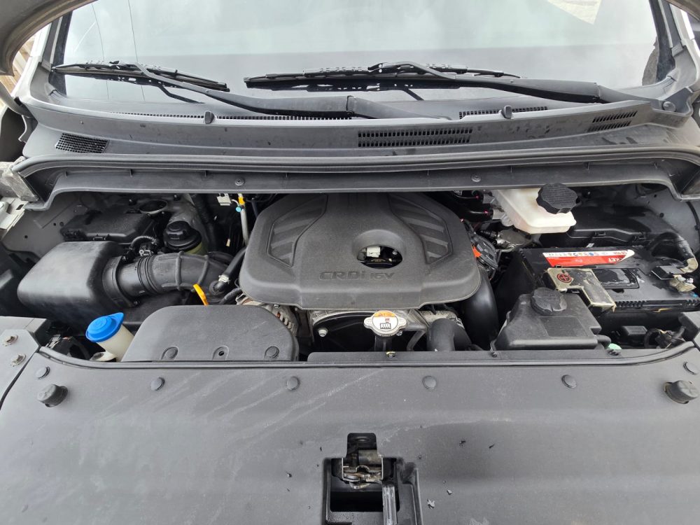 HYUNDAI GRAND STAREX 2019 – 2.5cc Turbo Diesel / 5 Pasajeros / 4×2 / Automático-Secuencial - Imagen 29