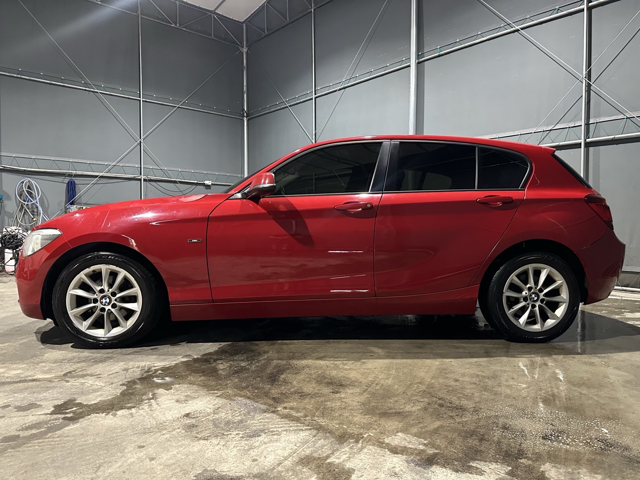 BMW 118D 2014 – 2.0cc TwinPowerTurbo Diesel / 5 Pasajeros / Full Equipped - Imagen 3