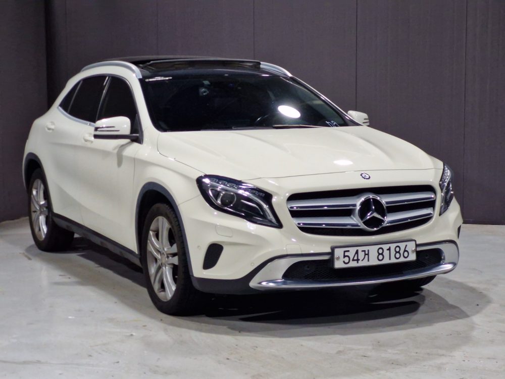 MERCEDES BENZ GLA 220d 2015 – 2.2cc Turbo Diesel / 5 Pasajeros / 4matic - Imagen 3