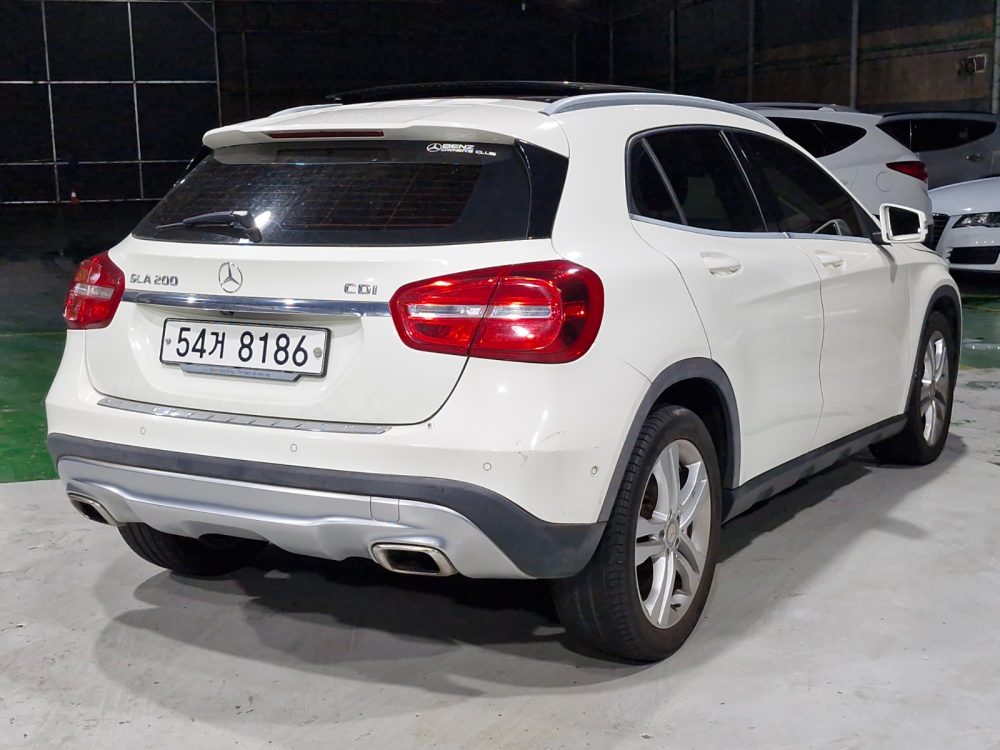 MERCEDES BENZ GLA 220d 2015 – 2.2cc Turbo Diesel / 5 Pasajeros / 4matic - Imagen 7
