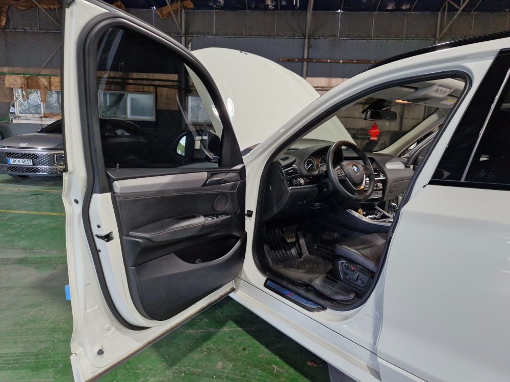 BMW X3 20d 2017 – 2.0CC TwinPowerTurbo Diesel / 4X4 / 5 Pasajeros / M Sport - Imagen 10