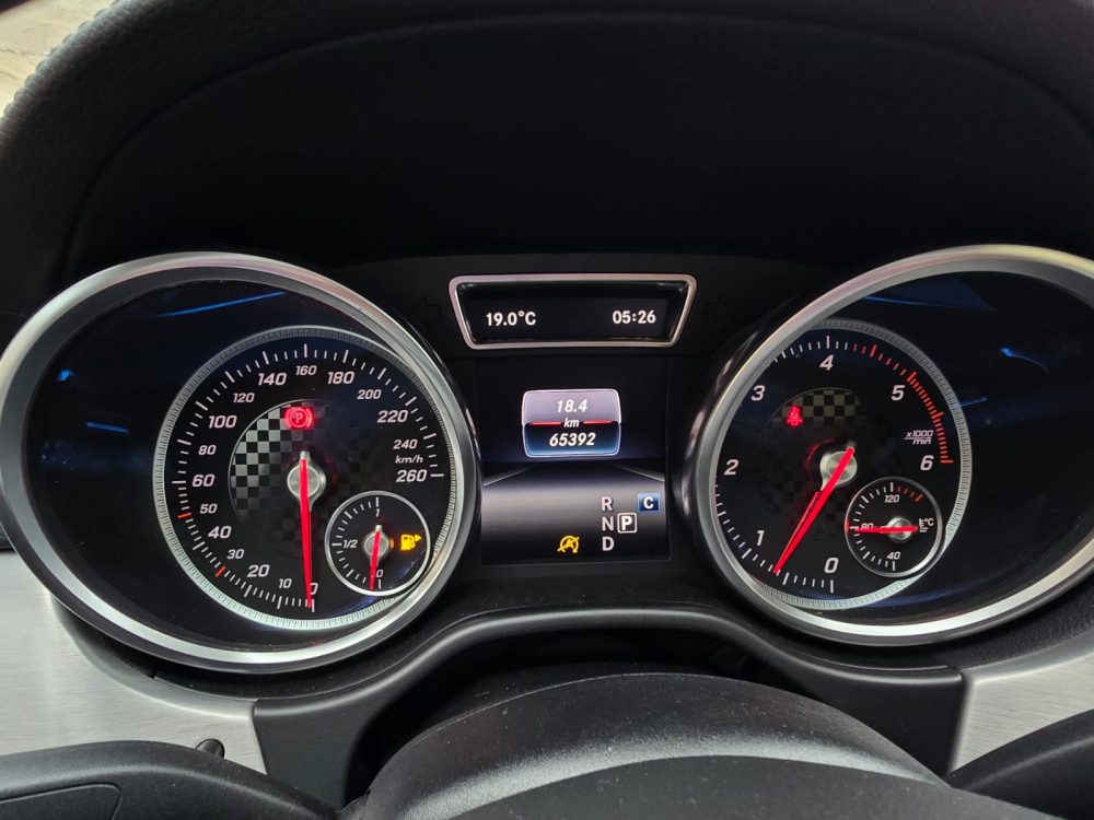 MERCEDES BENZ GLE 350d COUPE 2018 – 3.0cc Turbo Diesel / 5 Pasajeros / 4Matic / Kit AMG - Imagen 36