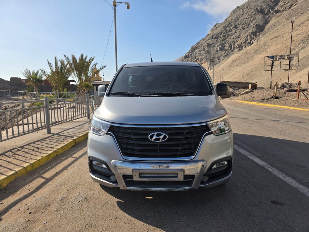 HYUNDAI GRAND STAREX 2020 – 2.5cc Turbo Diesel / 12 Pasajeros / 4×2 / Automático-Secuencial - Imagen 4