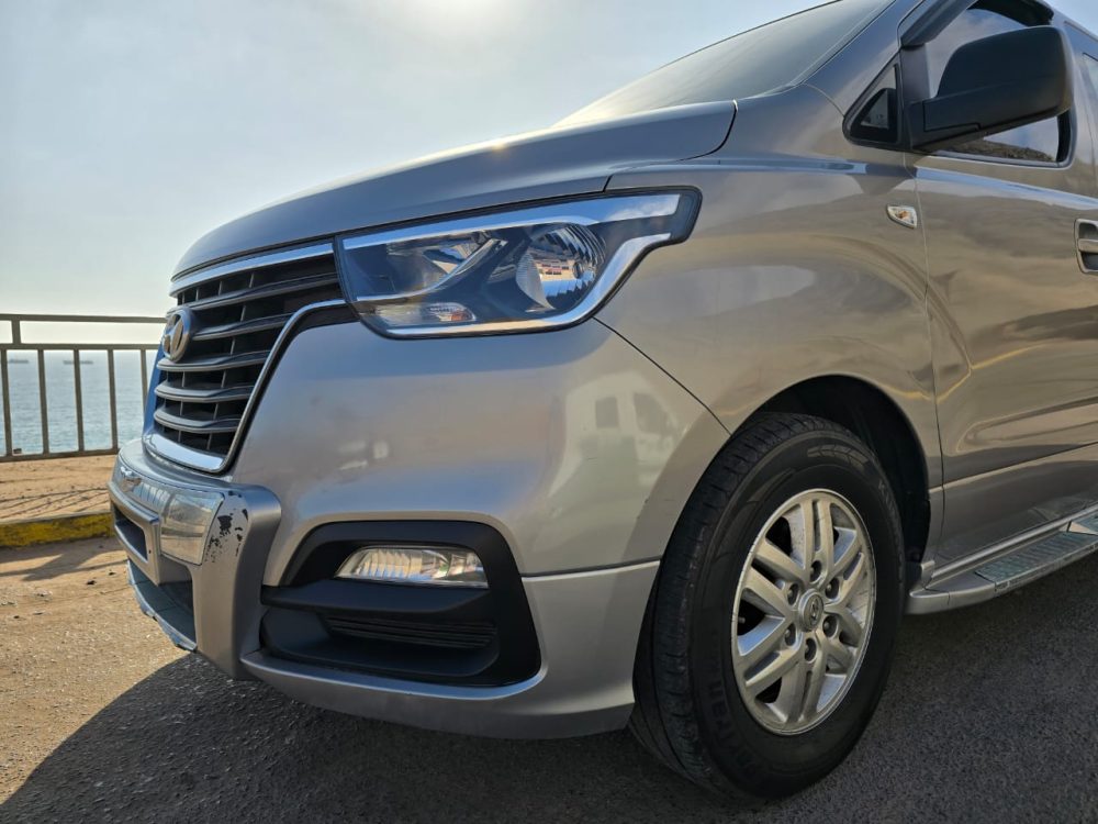 HYUNDAI GRAND STAREX 2020 – 2.5cc Turbo Diesel / 12 Pasajeros / 4×2 / Automático-Secuencial - Imagen 3