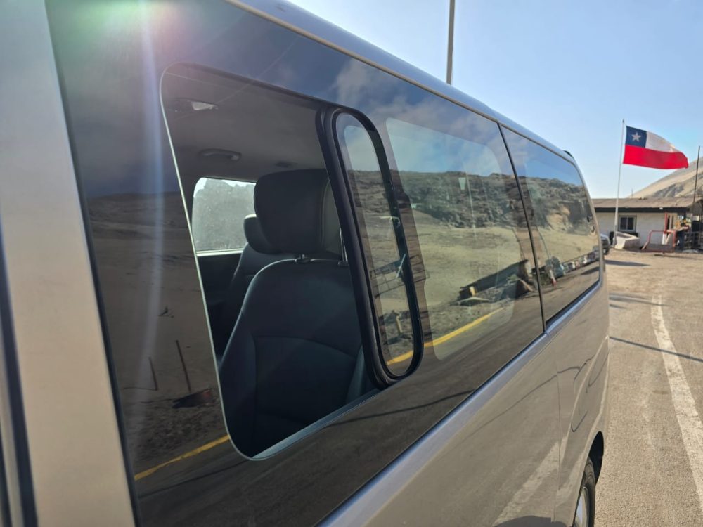 HYUNDAI GRAND STAREX 2020 – 2.5cc Turbo Diesel / 12 Pasajeros / 4×2 / Automático-Secuencial - Imagen 20