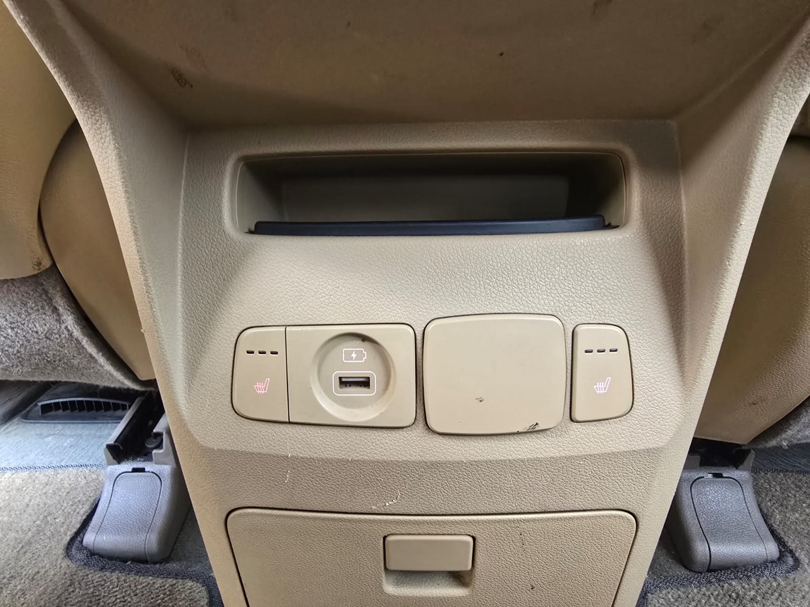 KIA CARNIVAL 2019 – 2.2cc Turbo Diesel / 4×2 / 9 Pasajeros / Cámara de retroceso - Imagen 19