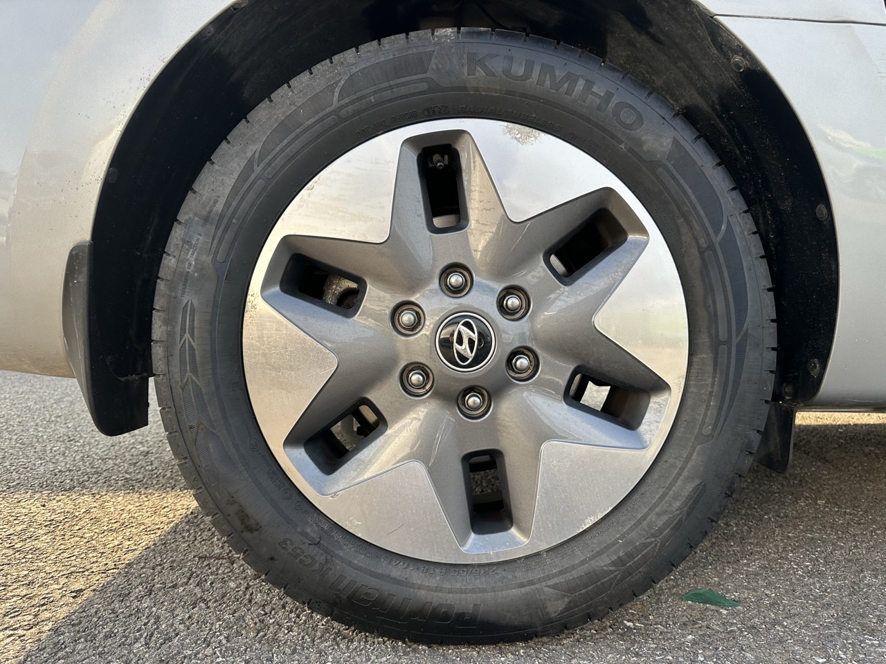 HYUNDAI STARIA 2022 – 2.2cc Turbo Diesel / 11 Pasajeros / 4×2 / MECANICA 6TA - Imagen 16