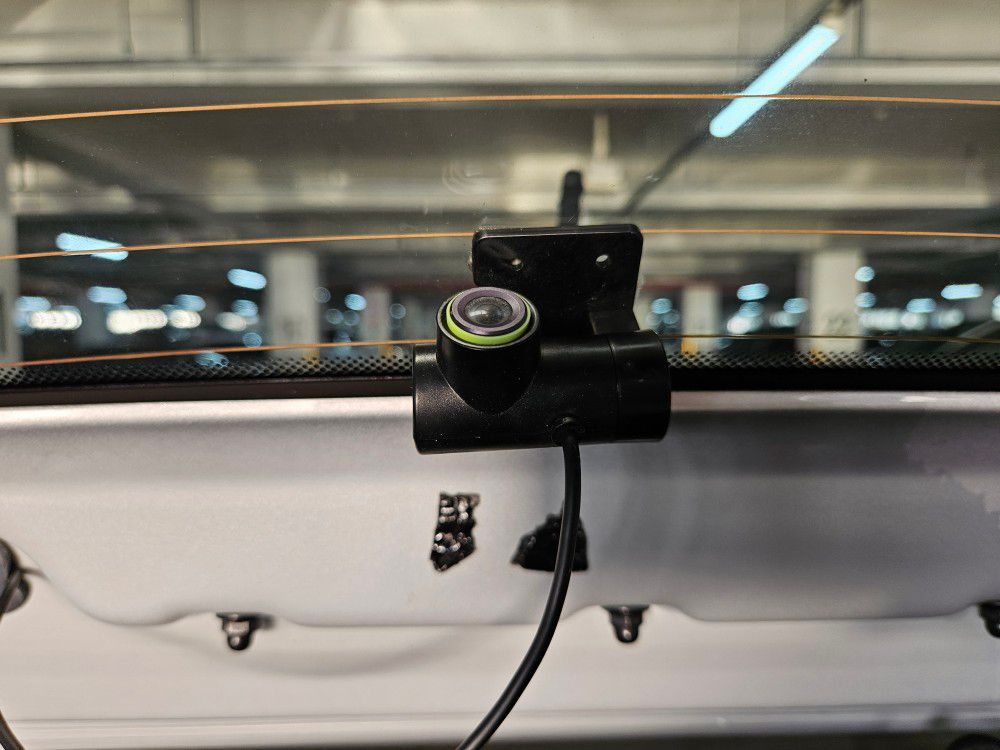 HYUNDAI ACCENT 2014 – 1.6cc Turbo Diesel / 4×2 / 5 Pasajeros / Camara retro - Imagen 9