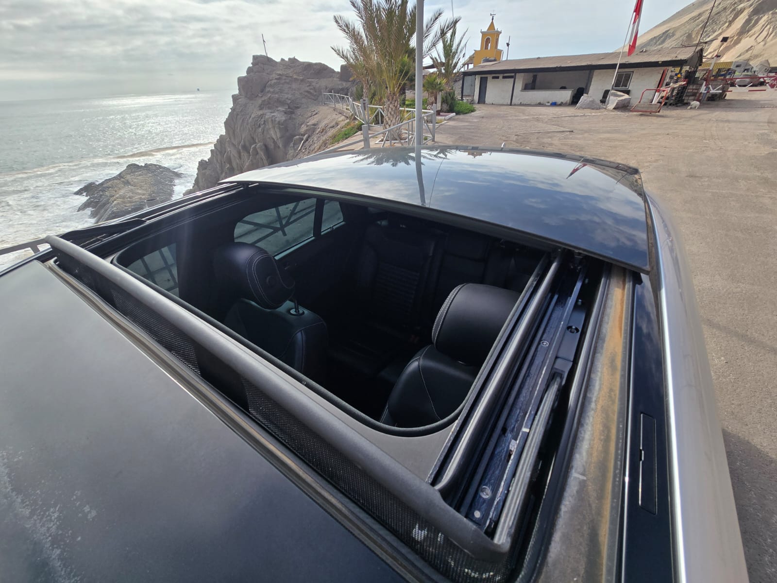 MERCEDES BENZ GLE 350d COUPE 2018 - 3.0cc Turbo Diesel / 5 Pasajeros / 4Matic / Kit AMG - Imagen 21