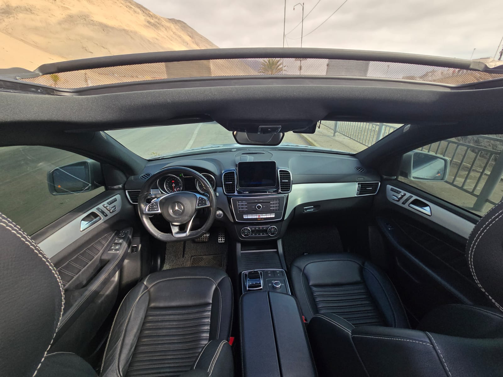 MERCEDES BENZ GLE 350d COUPE 2018 - 3.0cc Turbo Diesel / 5 Pasajeros / 4Matic / Kit AMG - Imagen 23