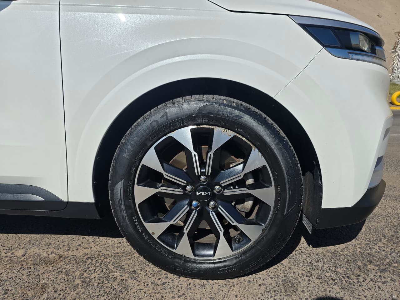 KIA CARNIVAL 2022 – 2.2cc Turbo Diesel / 4×2 / 9 Pasajeros / Puertas Eléctricas / Cámara de retroceso - Imagen 17