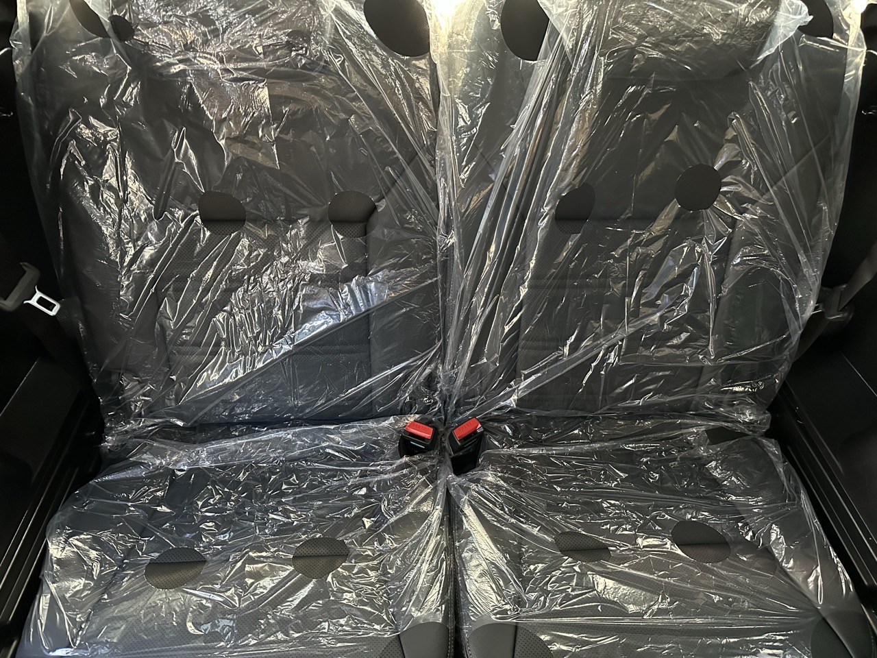 HYUNDAI SANTA FE 2018 – 2.0cc Turbo Diesel / 4×2 / 7 Pasajeros / Portalon Electronico / Camara retro - Imagen 33