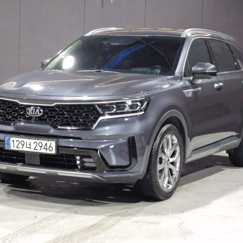 KIA SORENTO 2021 – 2.2CC Turbo Diesel / 7 Pasajeros / 4×2 / cámara 360° / Portalon Electrico