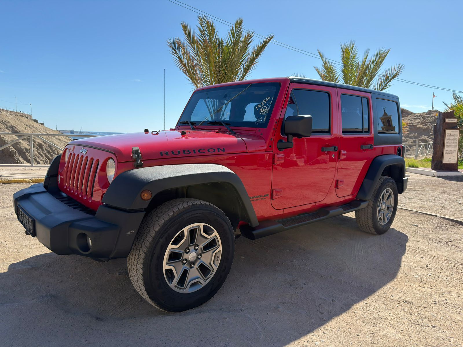 JEEP WRANGLER RUBICON 2014 – 2.8 DIESEL / 5 PASAJEROS / 4X4