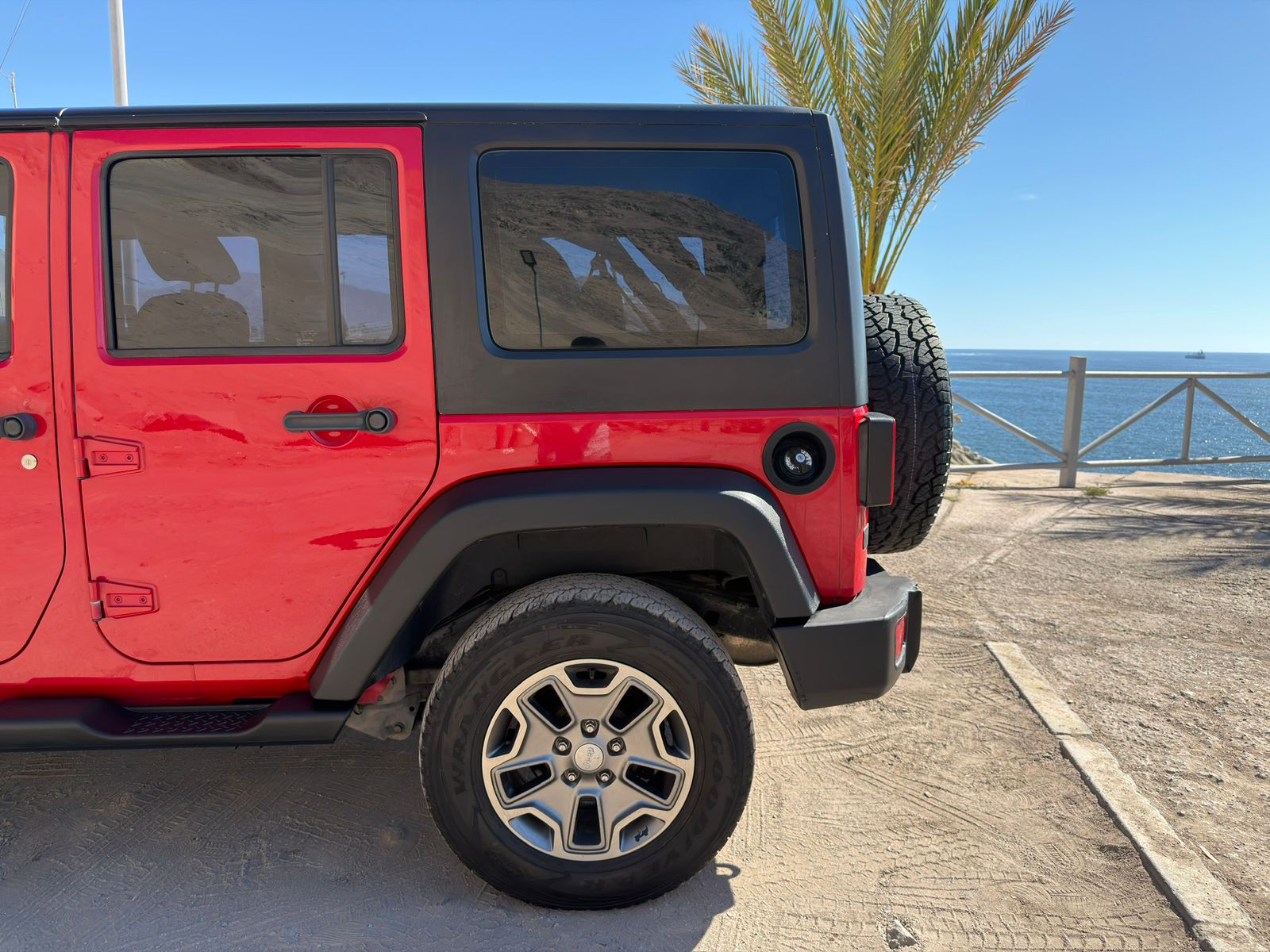 JEEP WRANGLER RUBICON 2014 – 2.8 DIESEL / 5 PASAJEROS / 4X4 - Imagen 7