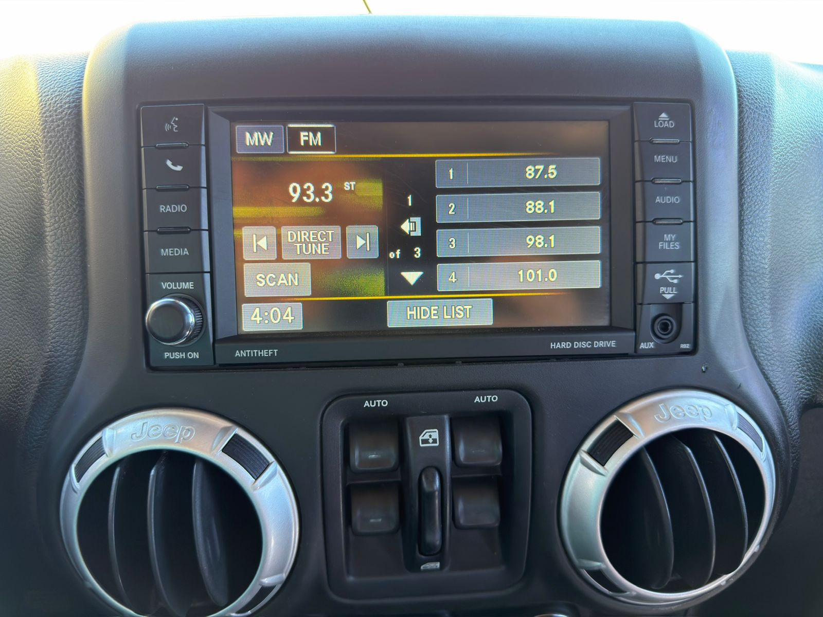 JEEP WRANGLER RUBICON 2014 – 2.8 DIESEL / 5 PASAJEROS / 4X4 - Imagen 15