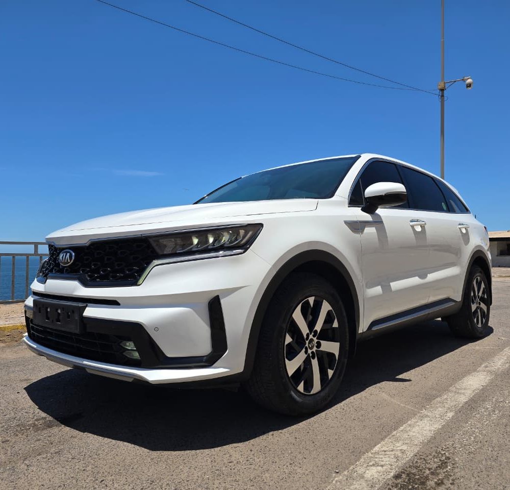 KIA SORENTO 2021 – 2.2CC Turbo Diesel / 7 Pasajeros / 4×2 / PRESTIGE
