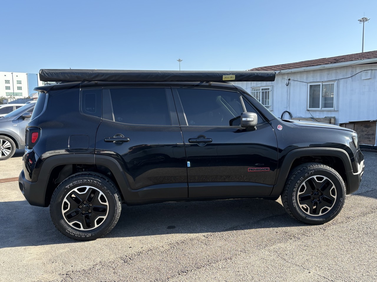 JEEP RENEGADE 2018 - 2.0 DIESEL TRAIHAWK AWD - Imagen 4