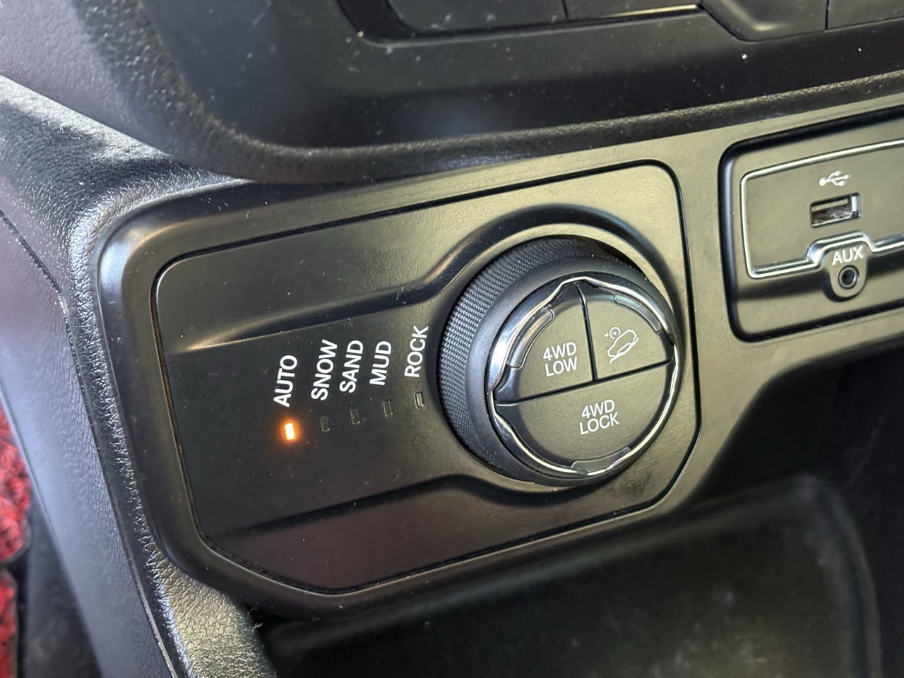 JEEP RENEGADE 2018 - 2.0 DIESEL TRAIHAWK AWD - Imagen 34