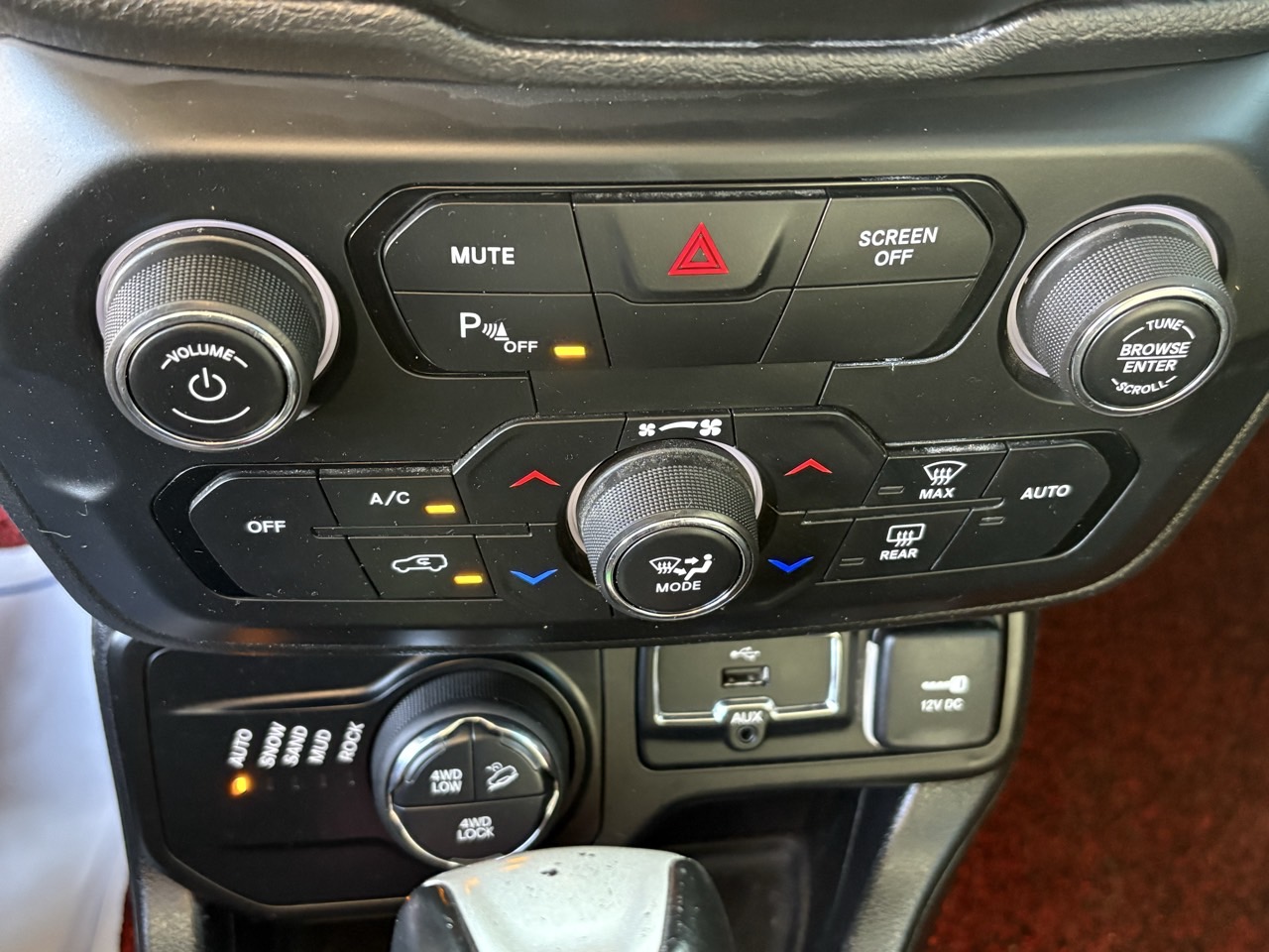 JEEP RENEGADE 2018 - 2.0 DIESEL TRAIHAWK AWD - Imagen 35