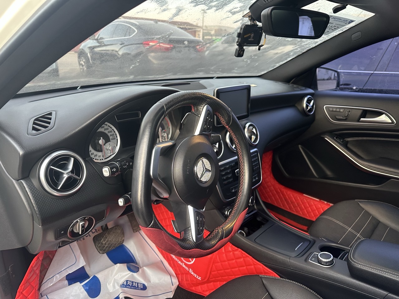 MERCEDES BENZ A200D 2014 – 1.8cc Turbo Diesel / 5 Pasajeros - Imagen 21