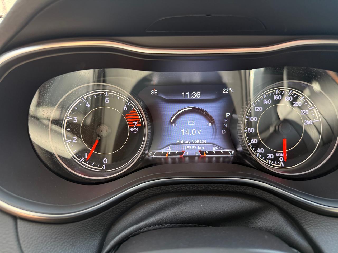 JEEP CHEROKEE 2020 – 2.4 cc GASOLINA / 5 PASAJEROS / 4X4 / LIMITED - Imagen 17