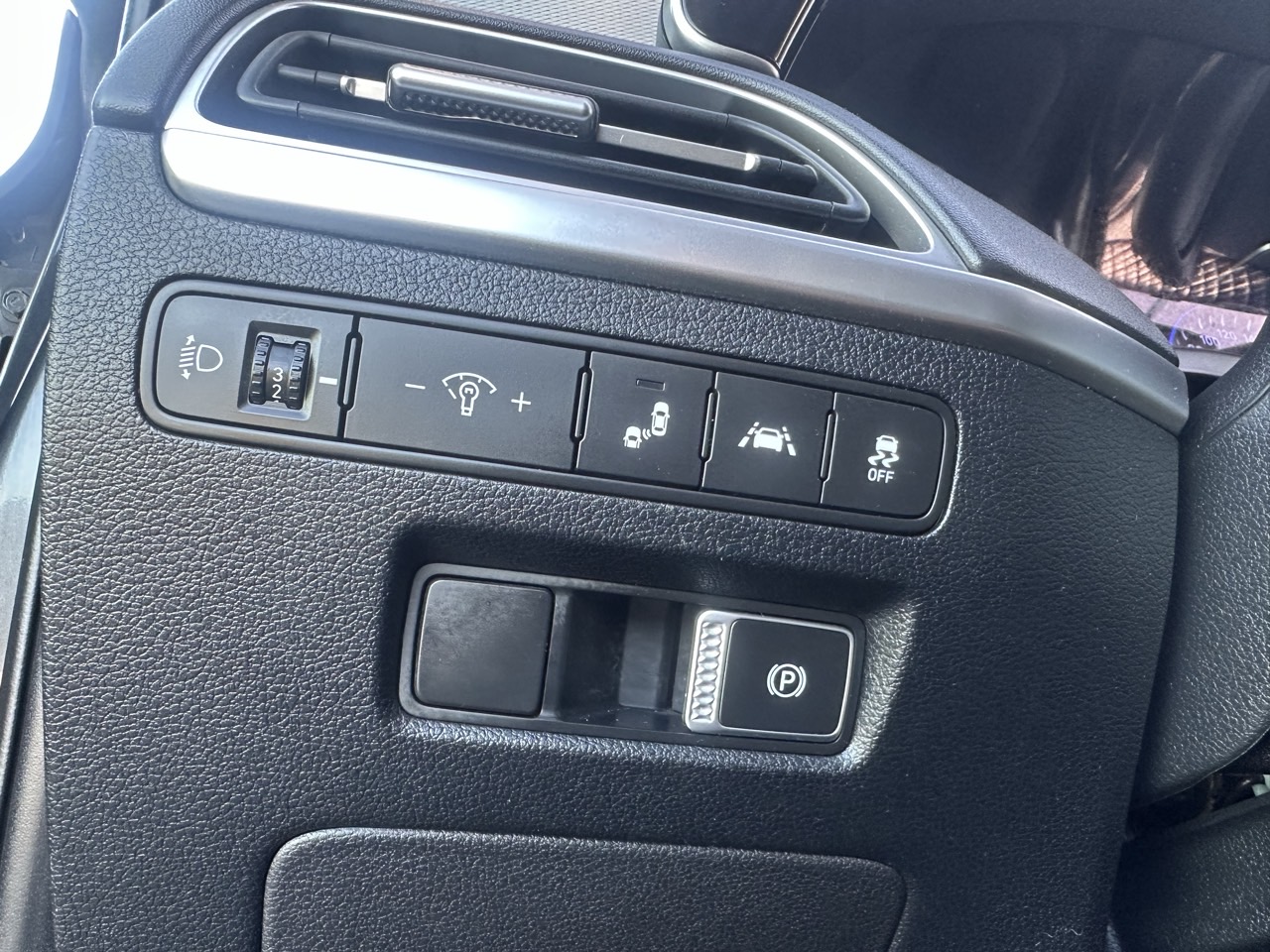 HYUNDAI PALISADE 2019 – 2.2CC Turbo Diesel / 7 Pasajeros / 4×4 / Exclusivo - Imagen 22